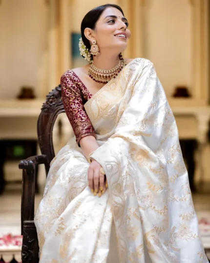 Women Banarasi Silk Saree with Blouse Piece